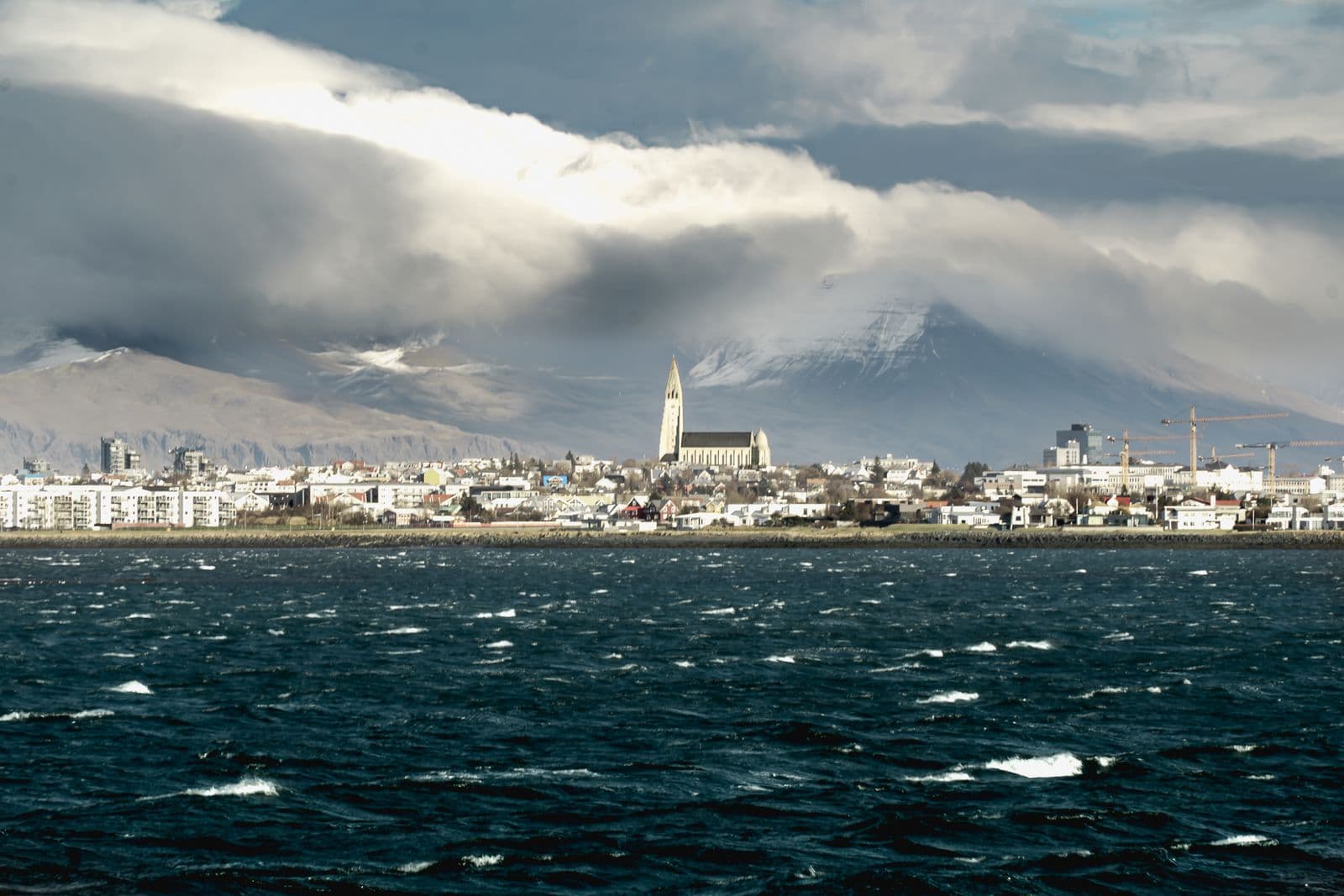 Hallgrímskirkja church rising above the Reykjavík skyline